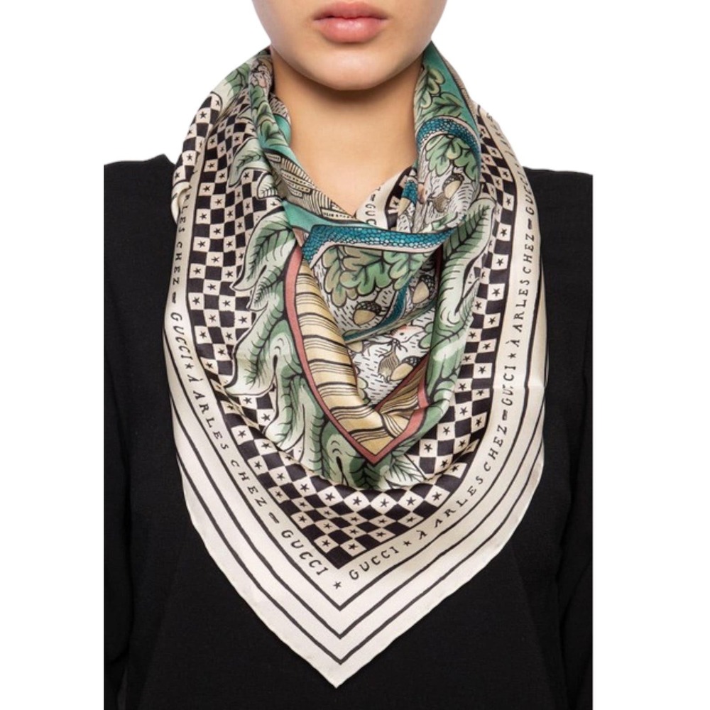 NEW Gucci Floral Motif Scarf Snake Printed Square 90x90cm